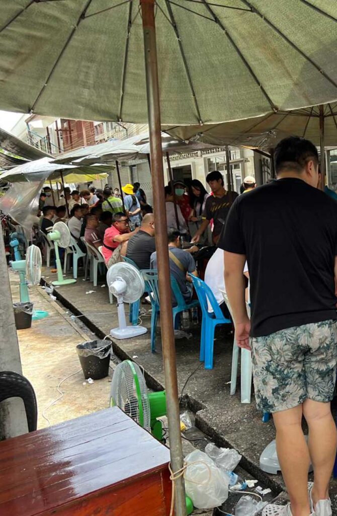 Chanthaburi-Gem-Market-Visit